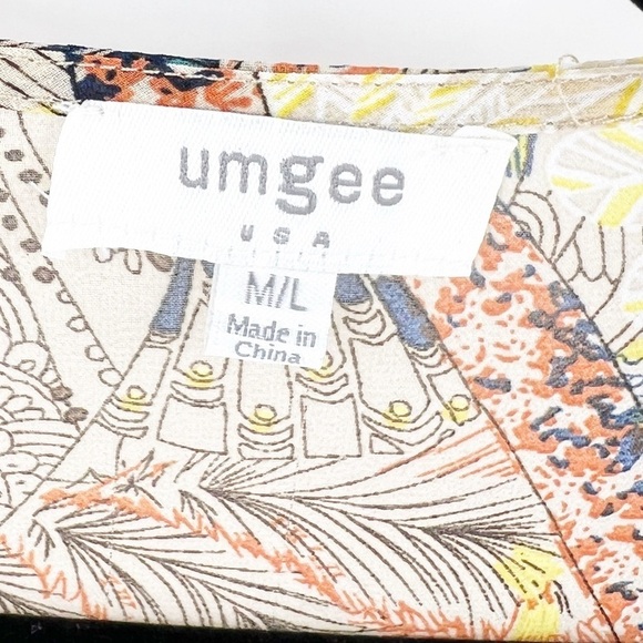 ✅UMGEE TAUPE KIMONO WITH POMPOM SEMI SHEER MEDIUM/LARGE - Picture 6 of 6